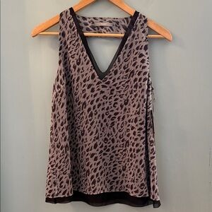 Tart Gray Leopard Print V-Neck Tank Top - XS - NWT
